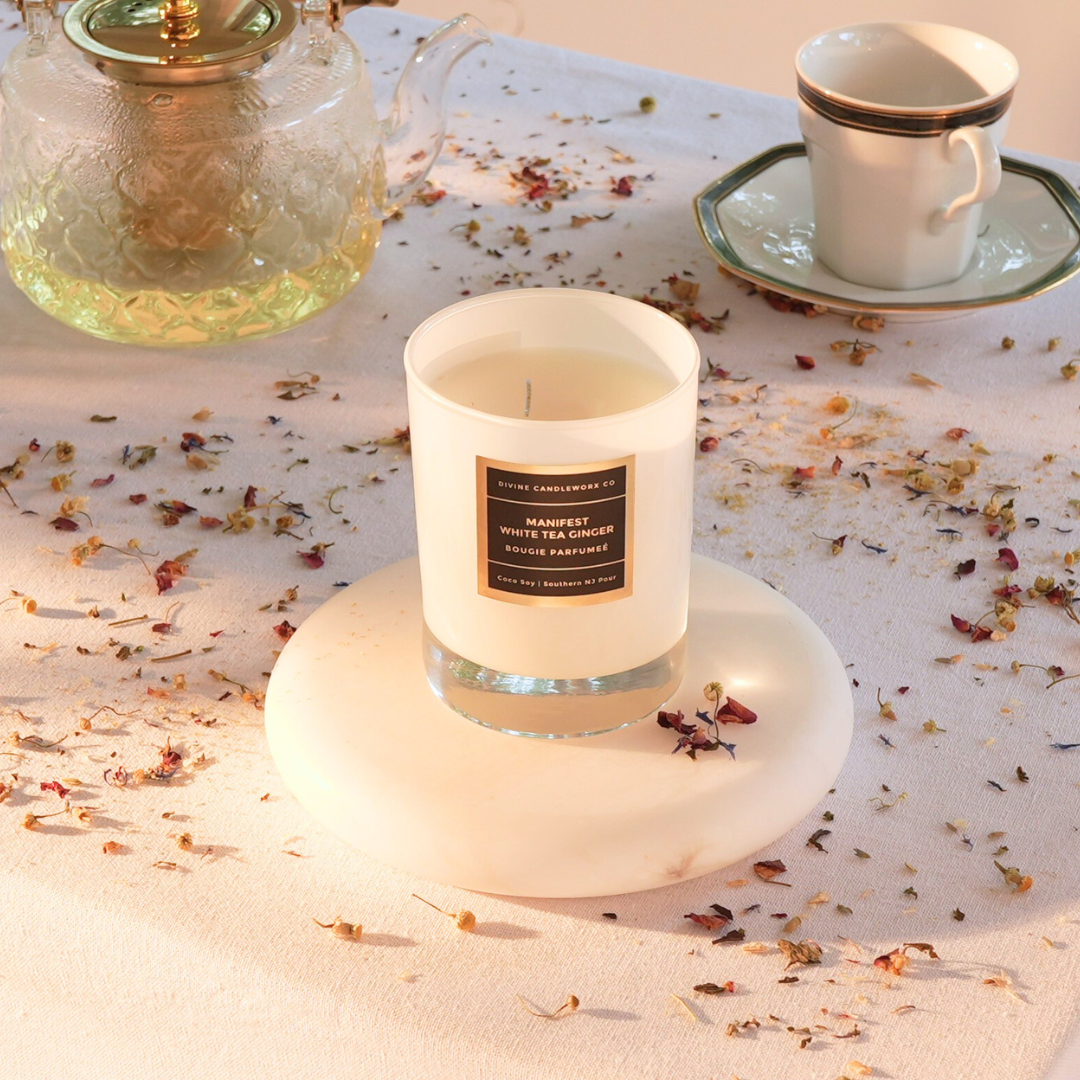 MANIFEST - White Tea Ginger 14 oz Candle